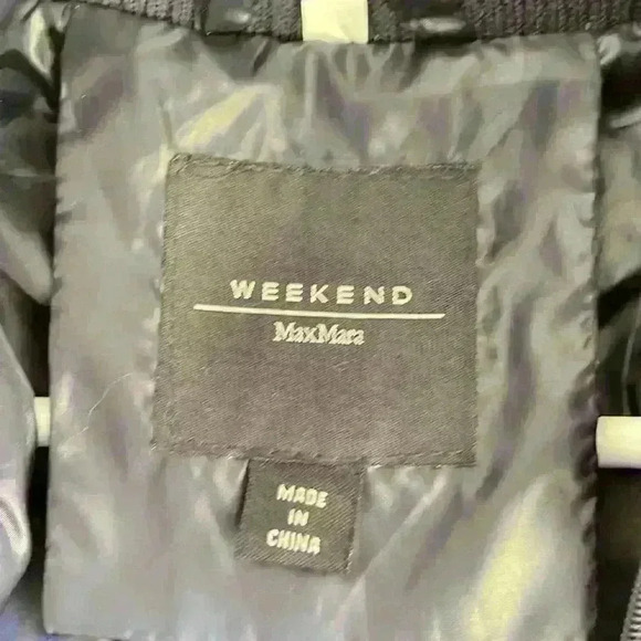 MaxMara weekend Navy Blue Goose Down puffer jacket size M removeable fur hood - Picture 5 of 7